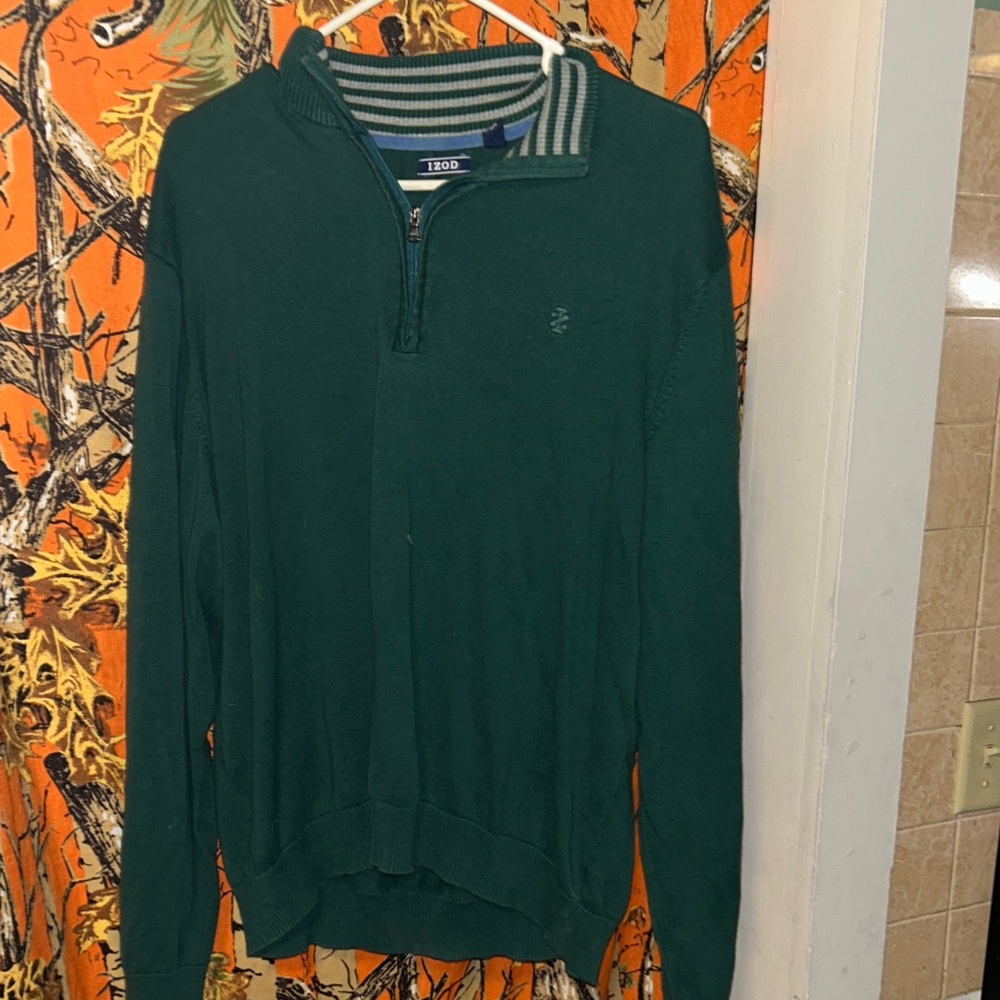 Izod Men's Zip-Up Sweater in Deep Green